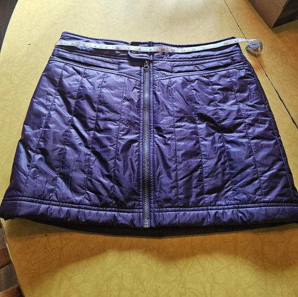 Athleta Insulated Skirt size Large - Picture 2 of 5